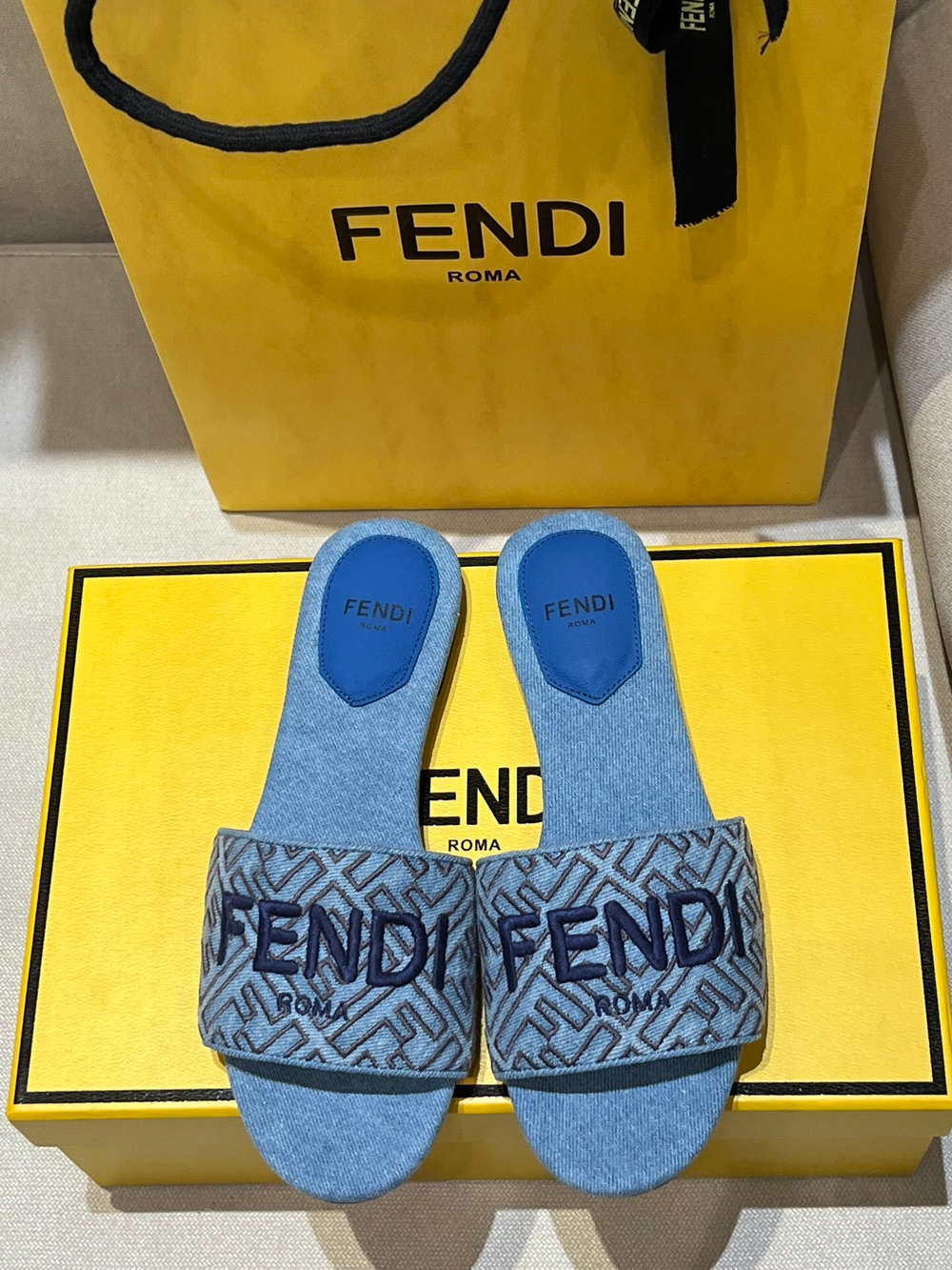 Fendi Singnature Slides