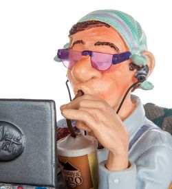 PRO-24 Статуэтка «Бизнесмен в выходной день» (Profisti.Parastone)