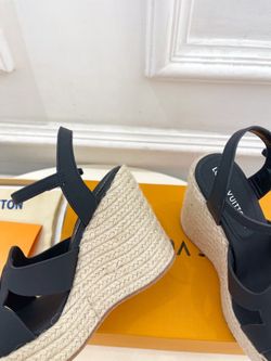 Louis Vuitton Sandal