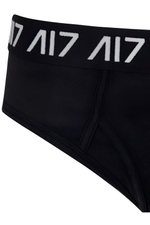 Брифы черные и белые