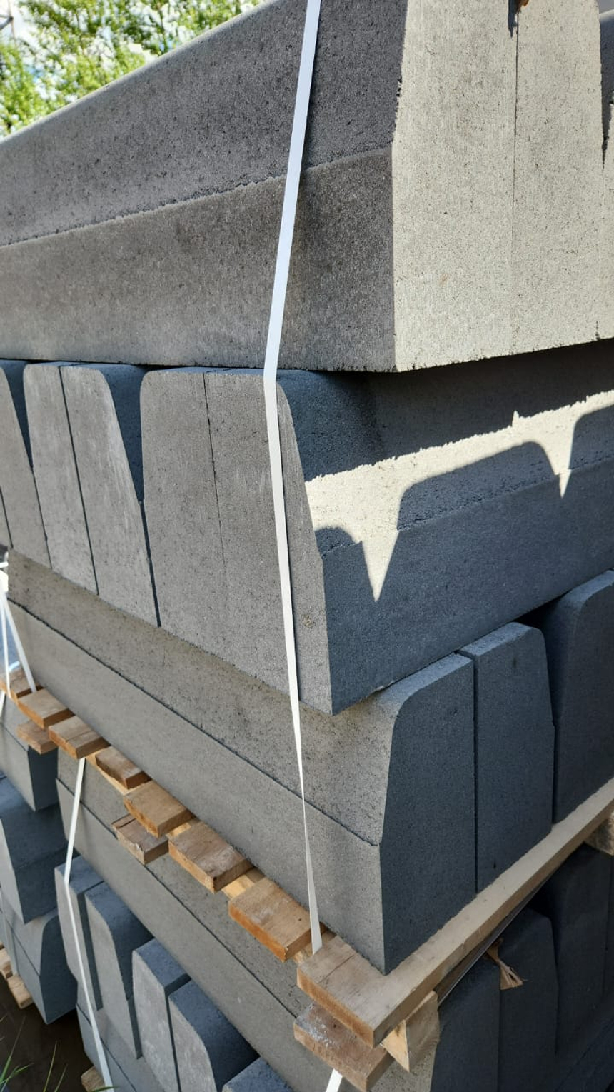 Бортовой камень БР 100.30.15см