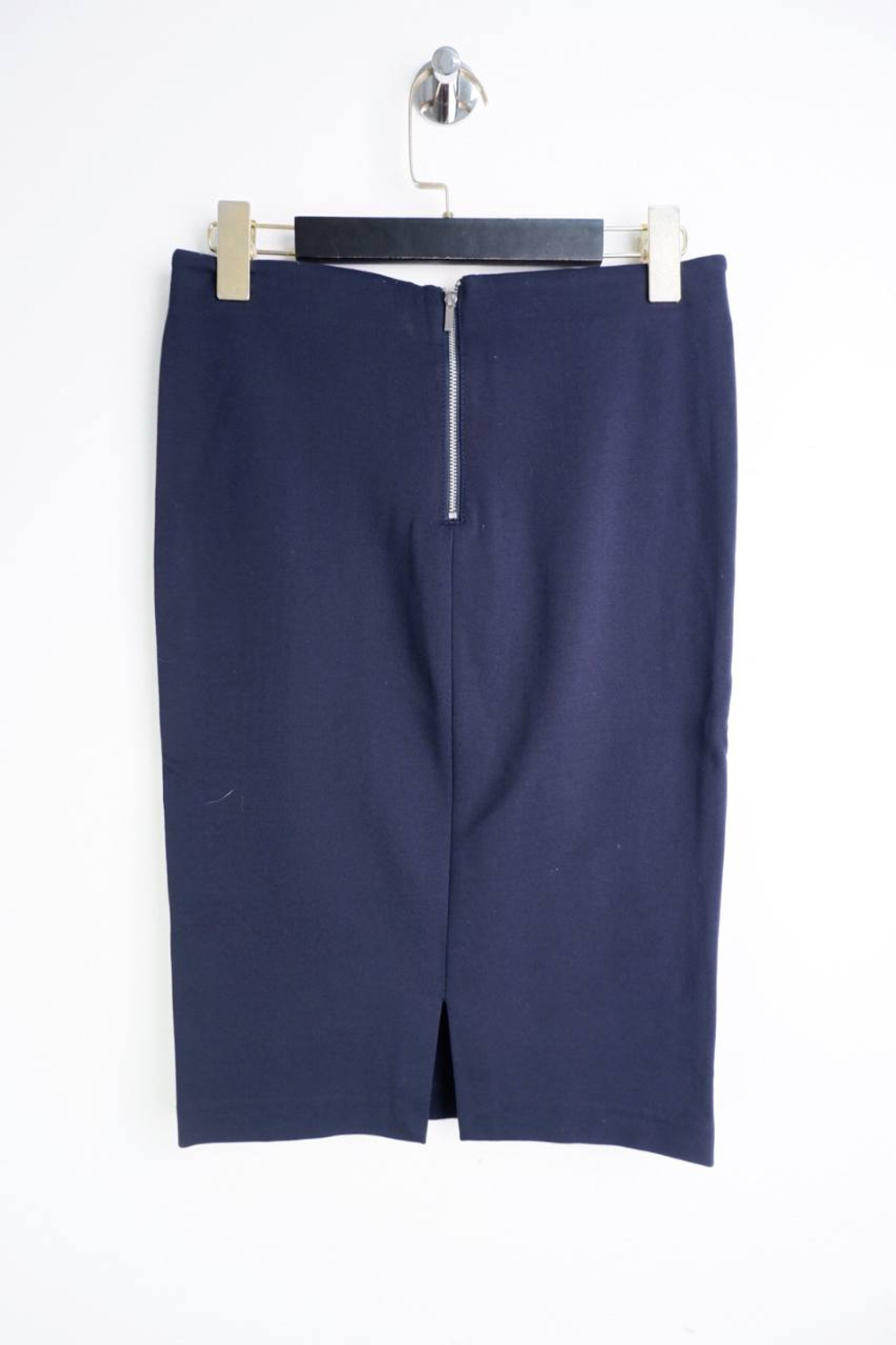 Юбка Zara прямого кроя, маркировка М, визуально на 46 размер