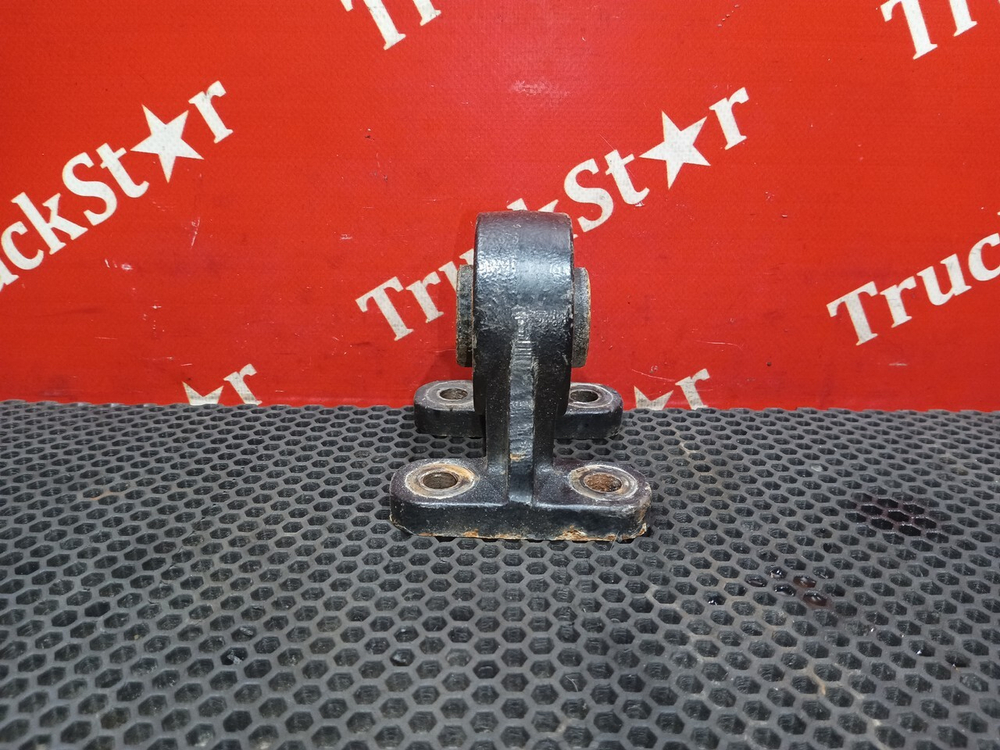 Кронштейн заднего стабилизатора 2023г