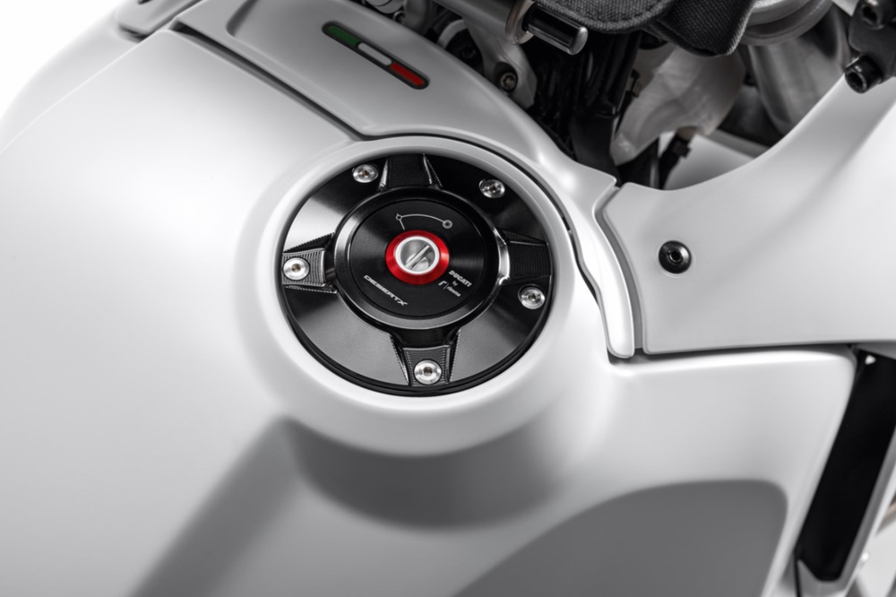 97780141AA DUCATI RIZOMA ALUMINIUM TANK CAP (DSRT X)