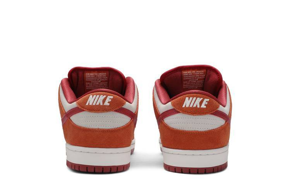 Nike sb dunk dark russet cedar deals