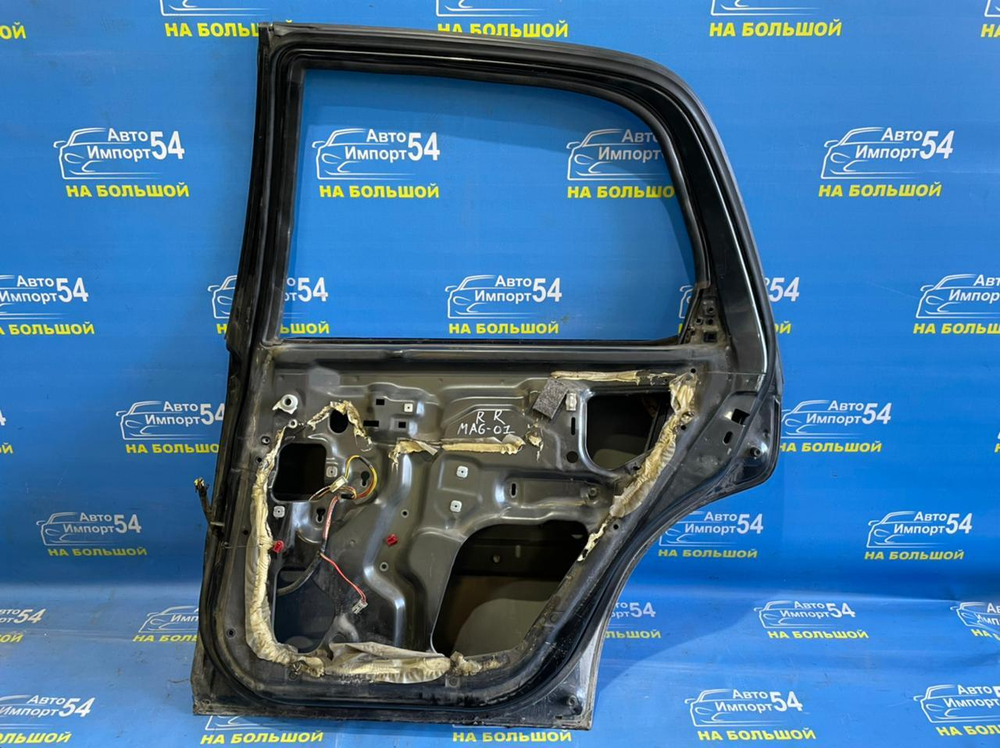 Дверь задняя правая Honda DOMANI 1 994