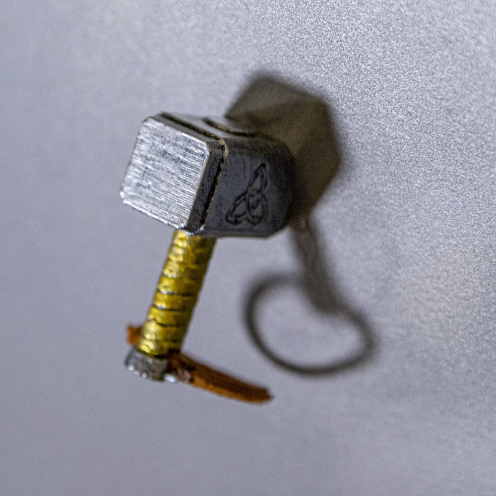 Магнит на холодильник в виде молота Мьельнира, принадлежавшего богу Тору, из скандинавской мифологии, 3D печать