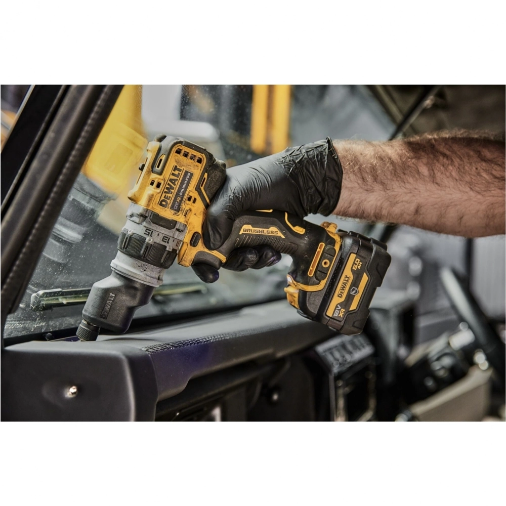 Дрель-шуруповерт DeWalt DCD703NT-XJ