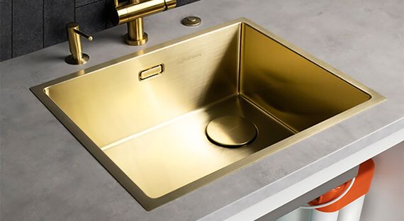 Мойка Omoikiri Taki 74-U/IF-LG Side нерж.сталь/светлое золото