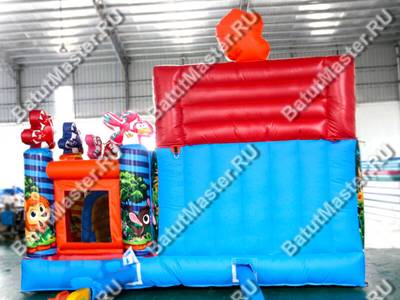 Коммерческий надувной батут "Звериный мир" с горкой и аркой, сетка на входе, 6*5*4 м