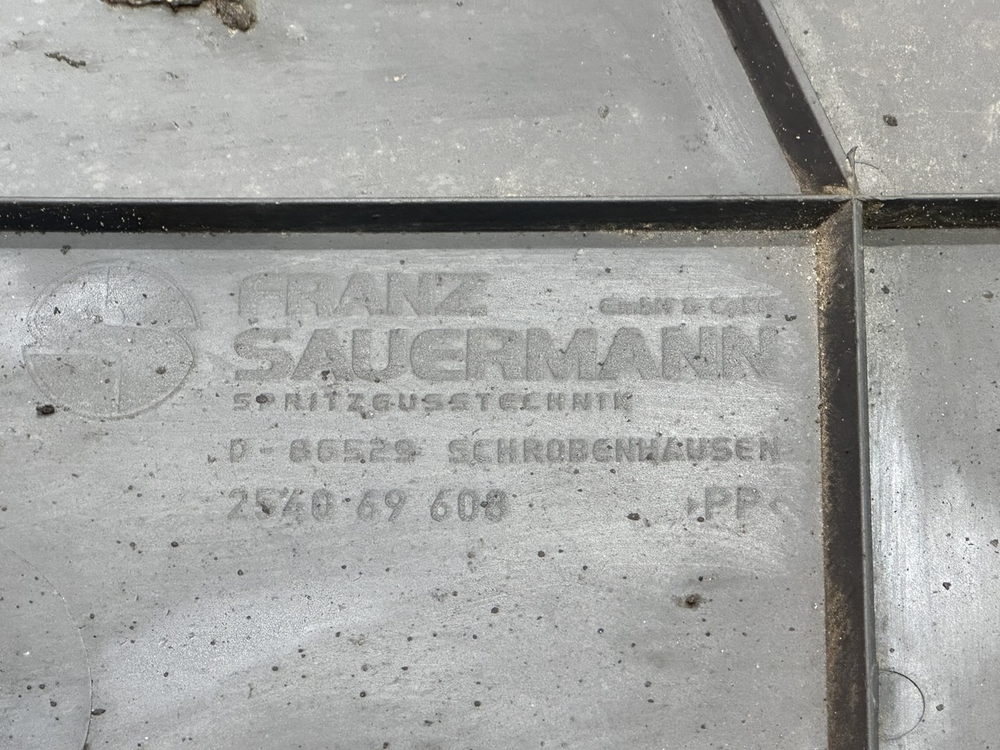 Крыло заднее передняя часть