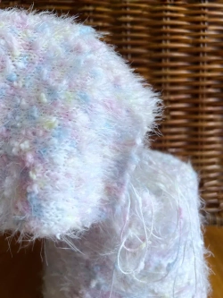 Пряжа  декоративная с ворсом и шишибриками