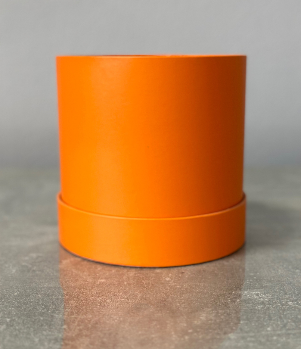 Шляпная коробка с фальшивой крышкой 18х18 см ;Цвет; Оранжевый.