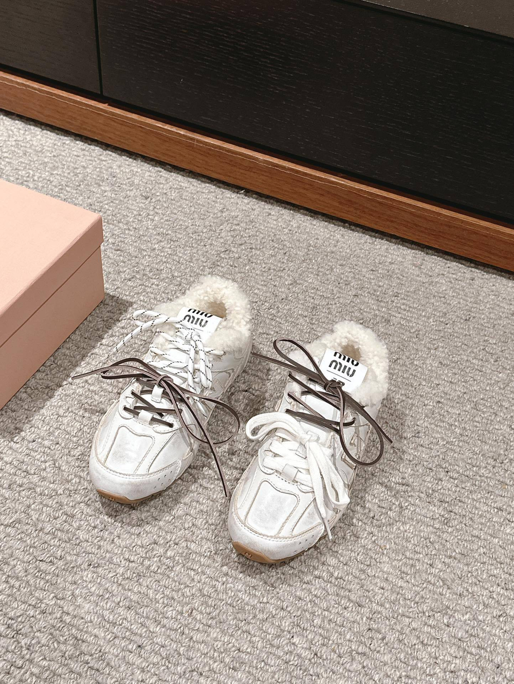 Miu Miu x New Balance 530 Sneaker
