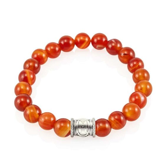 Фото браслета из натурального сердолика с руной Эваз вид сверху.