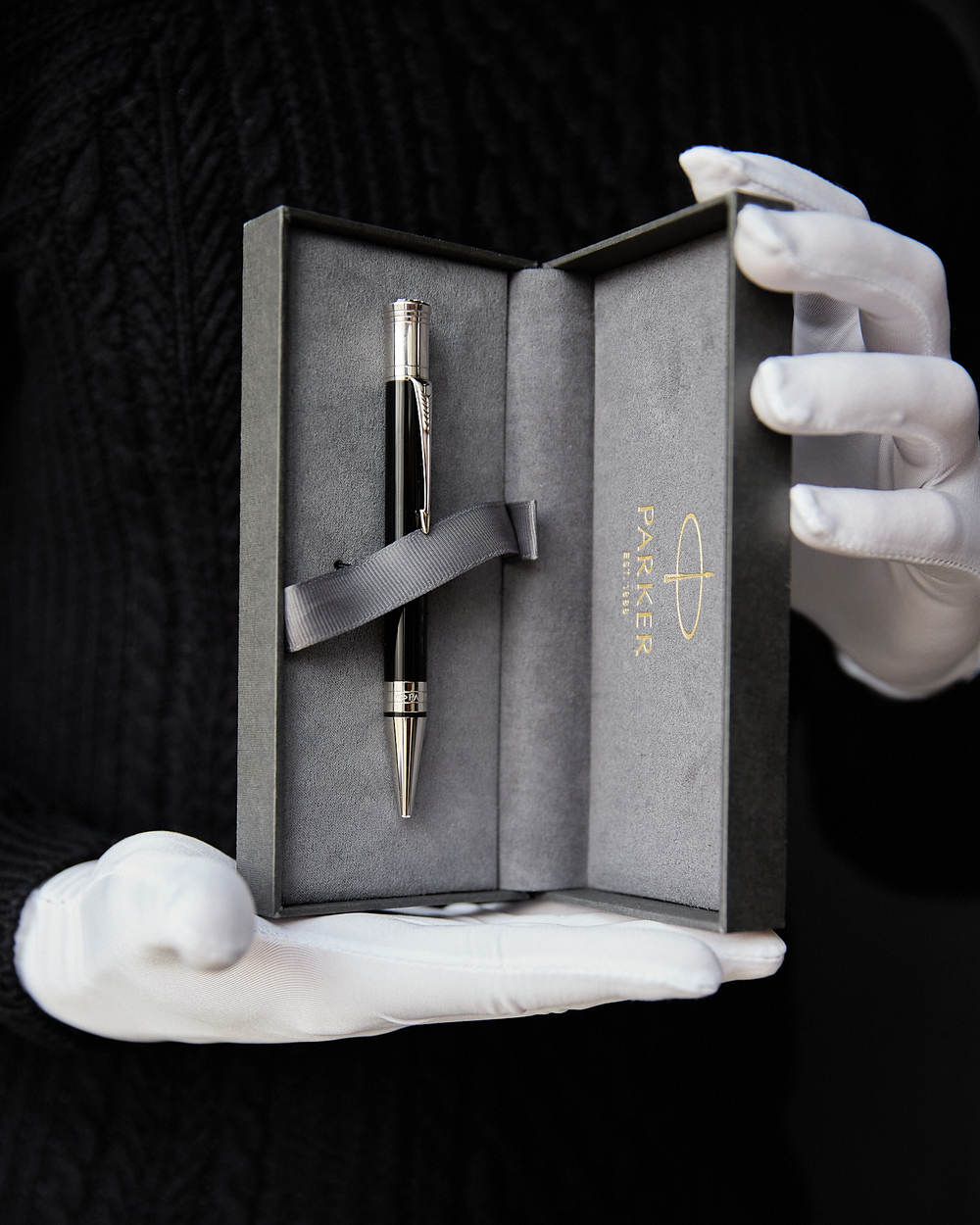 Шариковая ручка Parker Duofold Classic International Black CT 1931390, стержень: M, цвет чернил: black, в подарочной упаковке