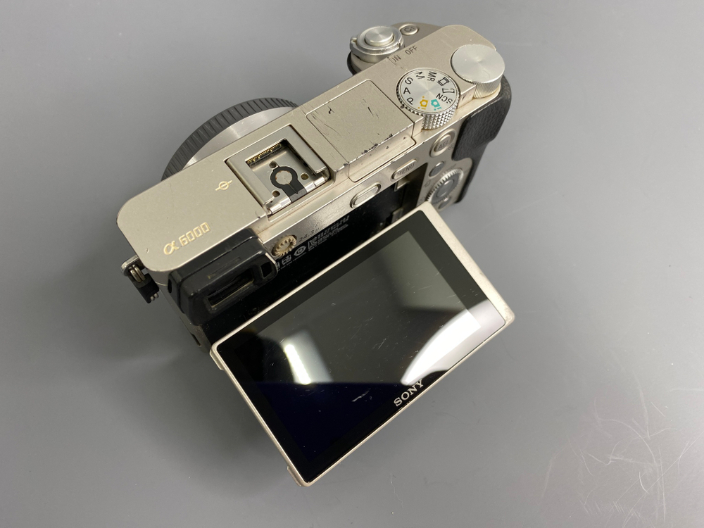Sony A6000 46.000 кадров