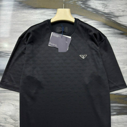 Футболка Prada