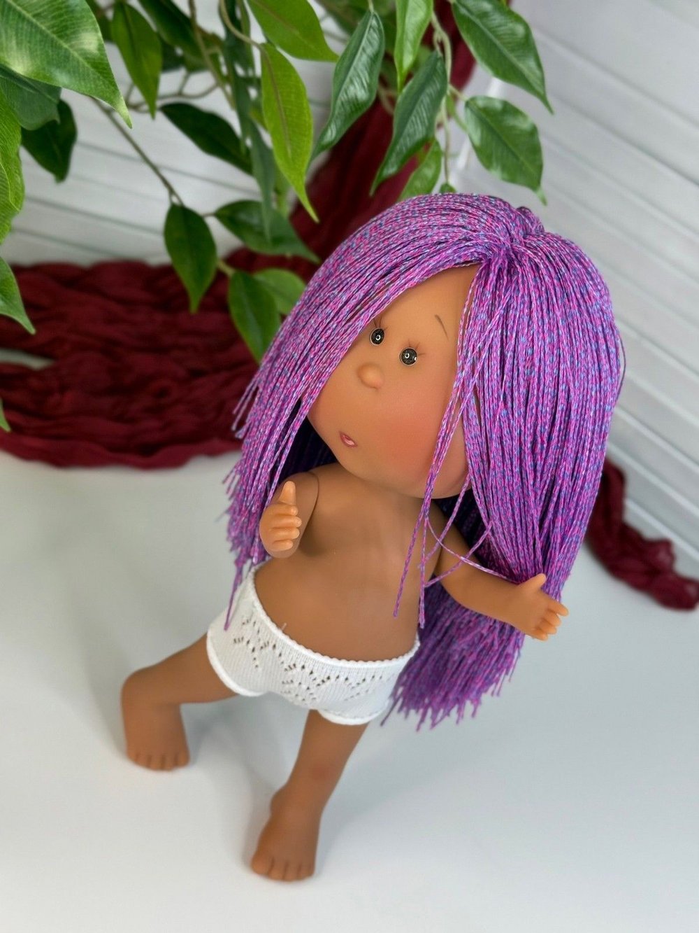 Кукла Nines виниловая 30см MIA LATINA без одежды (3000WL5A1)