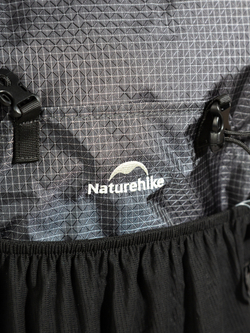 Рюкзак походный Naturehike Rock, 40л + 5л, черный/серый (NH20BB113)
