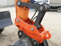 Квик-каплер на экскаватор-погрузчик Terex