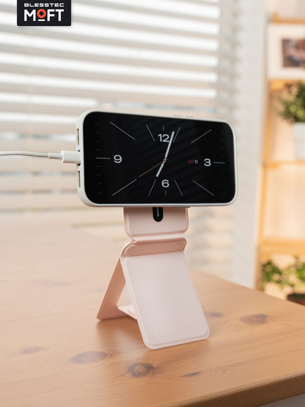 MagSafe Штатив и Подставка MOFT Tripod Stand l Раскладной l Jet Black