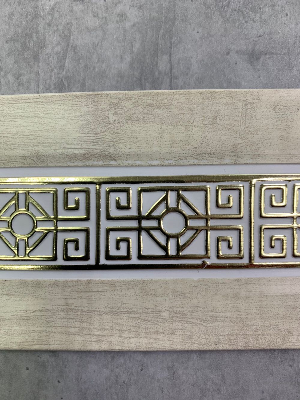 Цвет 04 "Амулет" (7см) декоративная планка (бленда)