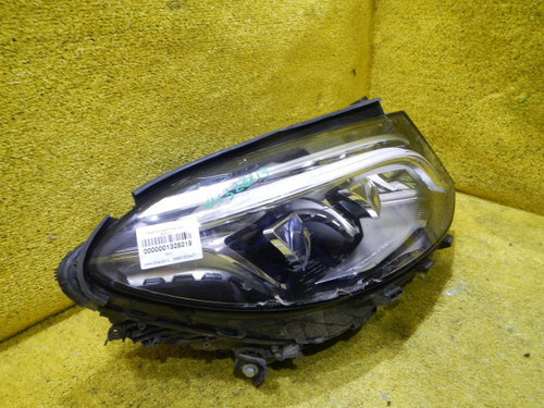 Битая Фара правая Mercedes GLE W166 (15-18) LED
