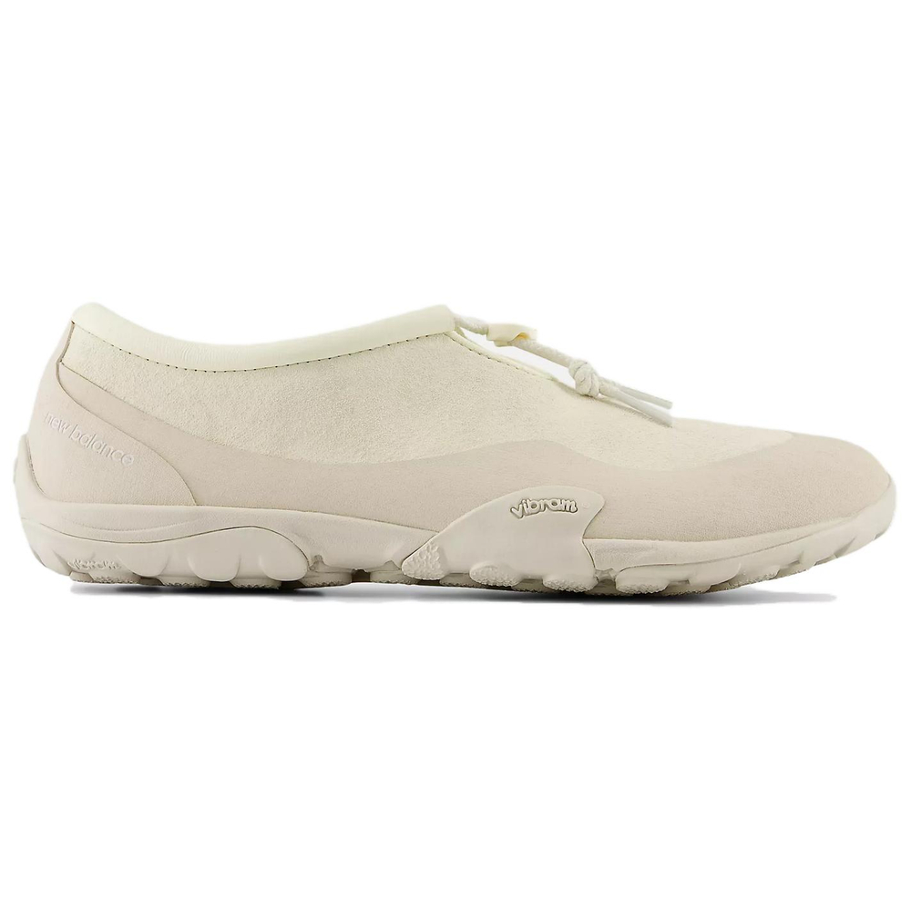 New Balance Tokyo Design Studio X New Balance Mt10t Angora Moonbeam