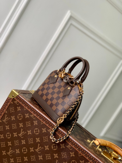 Louis Vuitton Nano Alma