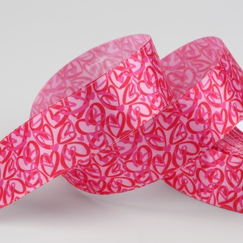 Атласная лента с сердечками 25 мм