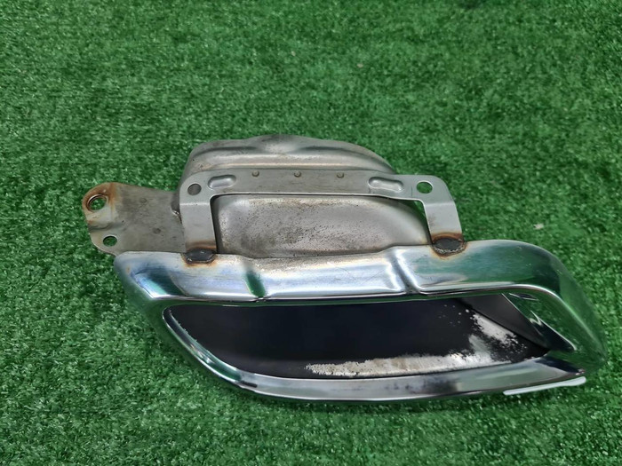 Насадка глушителя правая BMW X5 G05 X6 G06 (2018-2023)