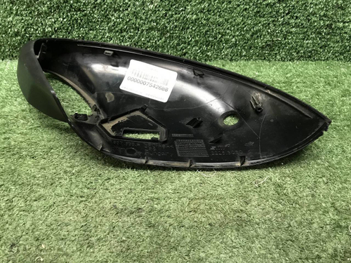 Крышка зеркала правая Porsche Cayenne 3 (17-нв)