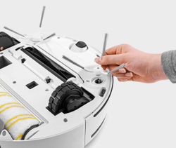 Pобот-пылесос для влажной уборки с роликовой щеткой RVF 7 Comfort