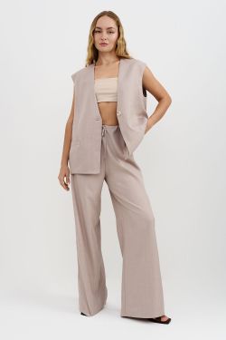 Жилетка свободная серо-бежевого цвета