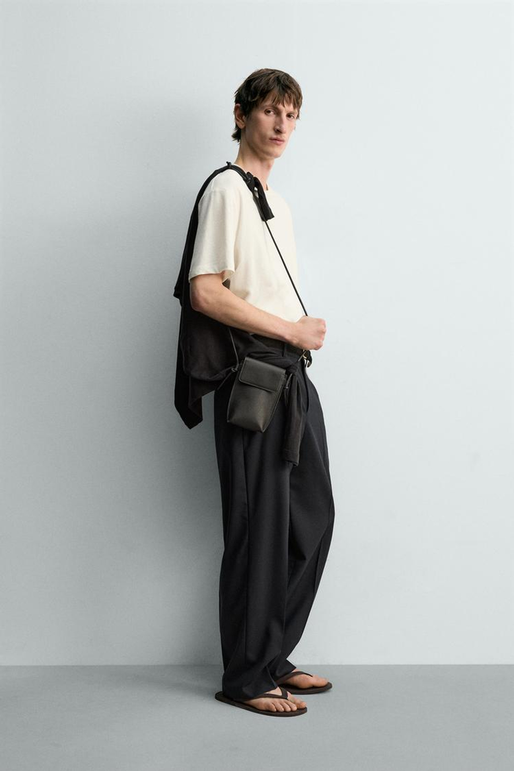 ZARA ФУТБОЛКА СВОБОДНОГО КРОЯ ИЗ ХЛОПКА И ЛЬНА, БЕЛЫЙ