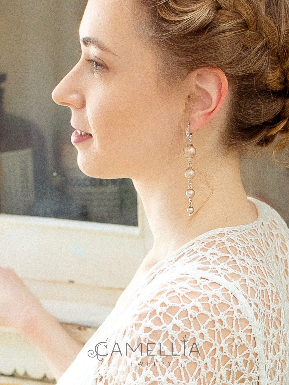 LEFIREL' Серьги серебряные женские "Charm" с жемчугом Swarovski / ювелирные украшения из родированного серебра 925