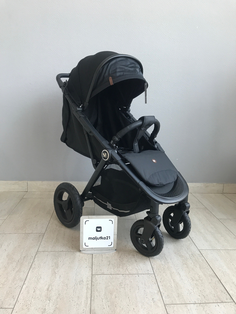 Прогулочная коляска Sweet Baby Egoista Black (Air)