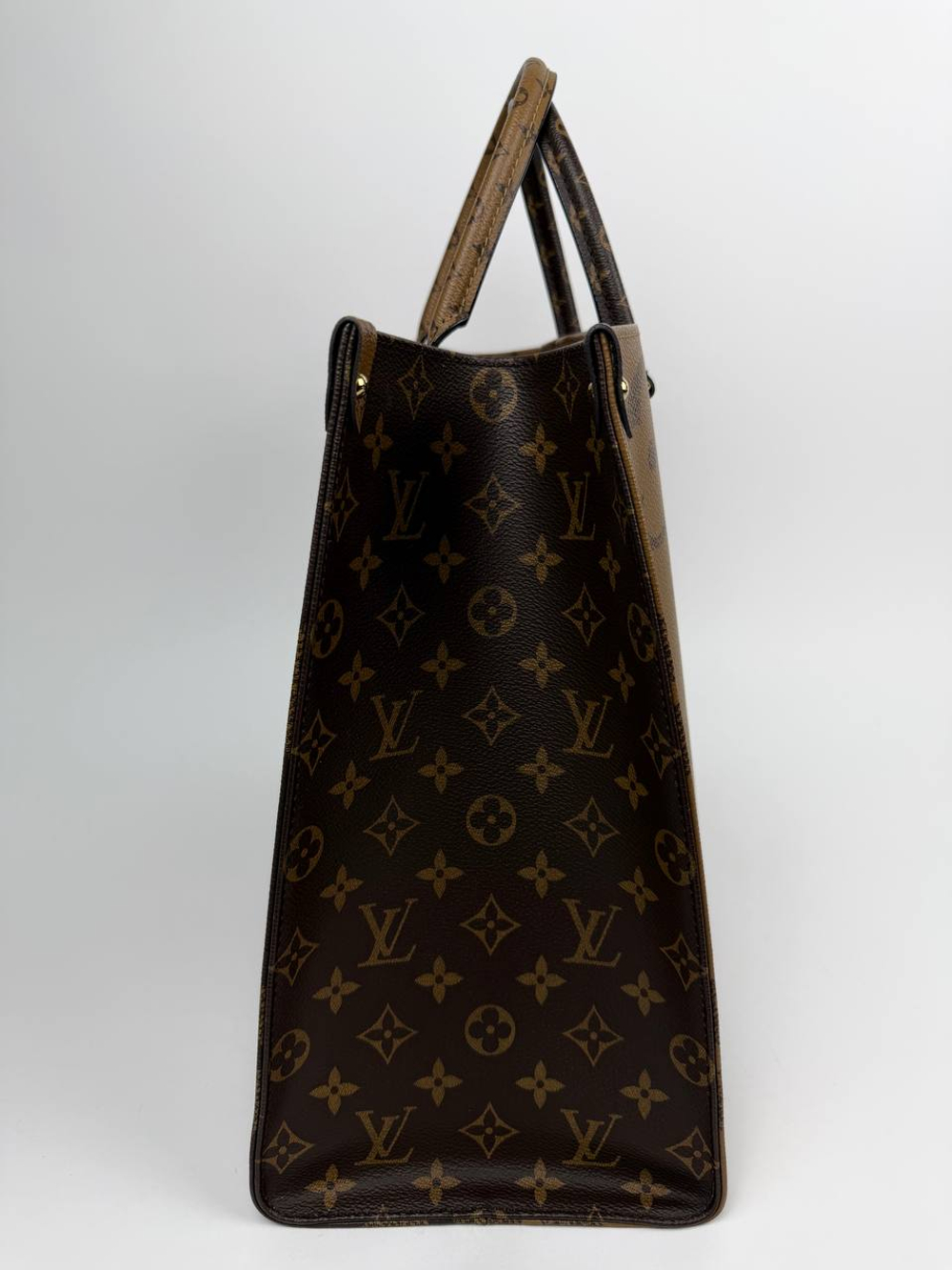 Сумка Louis Vuitton OnTheGo
