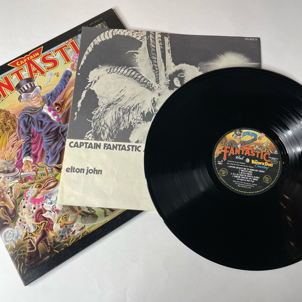 Винтажная виниловая пластинка LP Elton John, Captain Fantastic And The Brown Dirth Cowboy (Япония 1975) (Без Оби)