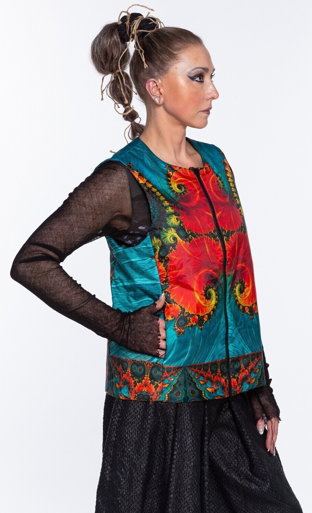 Двусторонний жилет "Космос", с принтом декоративной фрактальной композиции