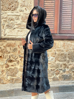 Шуба из норки