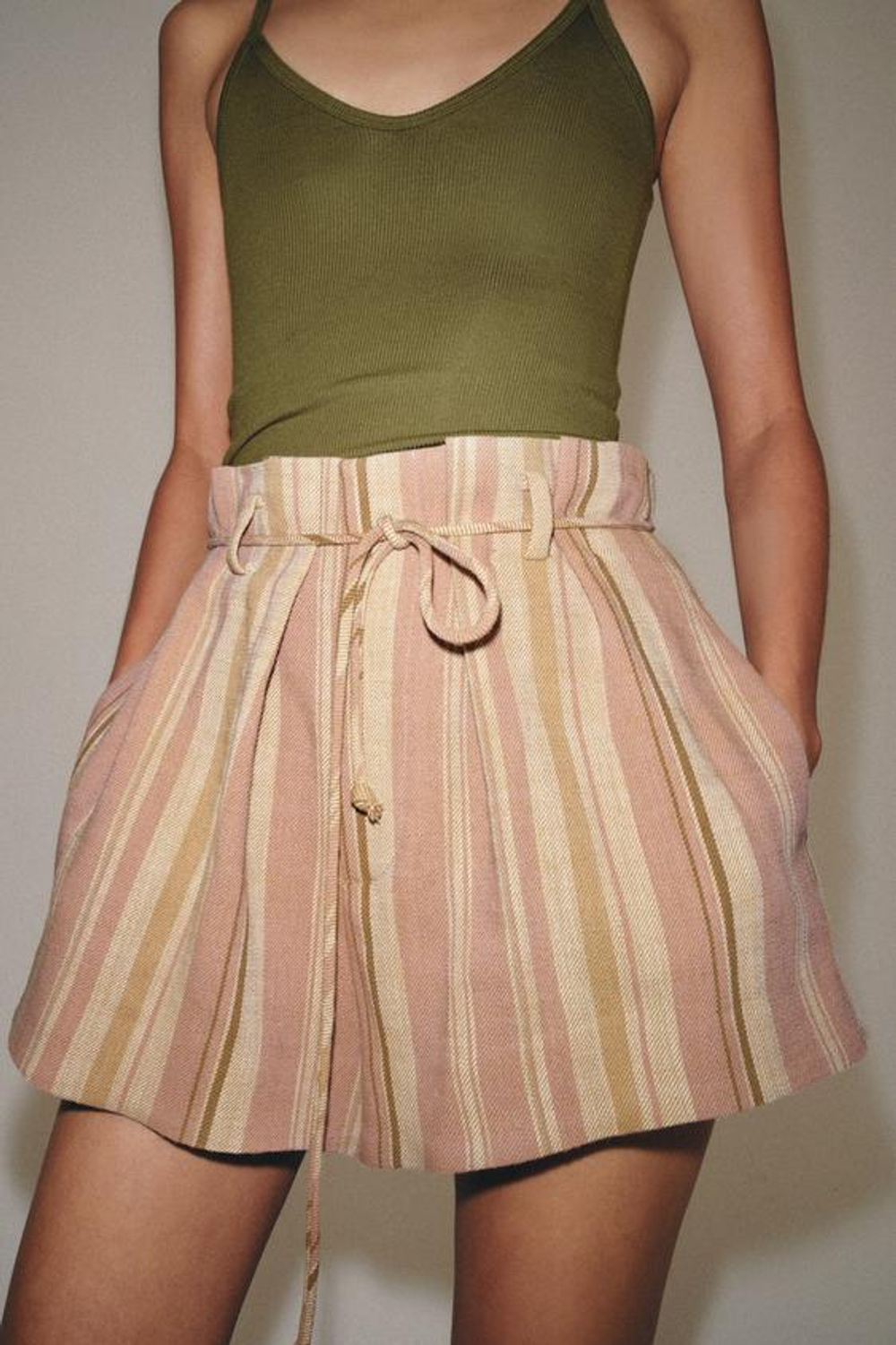 ZARA ШОРТЫ В ПОЛОСКУ С ПОЯСОМ — ZW COLLECTION, РОЗОВЫЙ МЕЛАНЖ