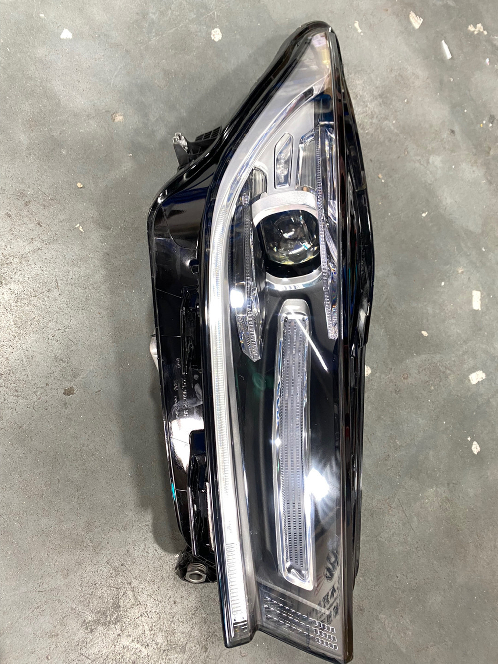 Оригинальная LED фара (левая/правая) для Exeed TX/LX/VX