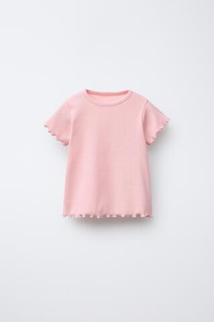 ZARA НАБОР ИЗ 2 ФУТБОЛОК В РУБЧИК С ЦВЕТОЧНЫМ ПРИНТОМ, РОЗОВЫЙ