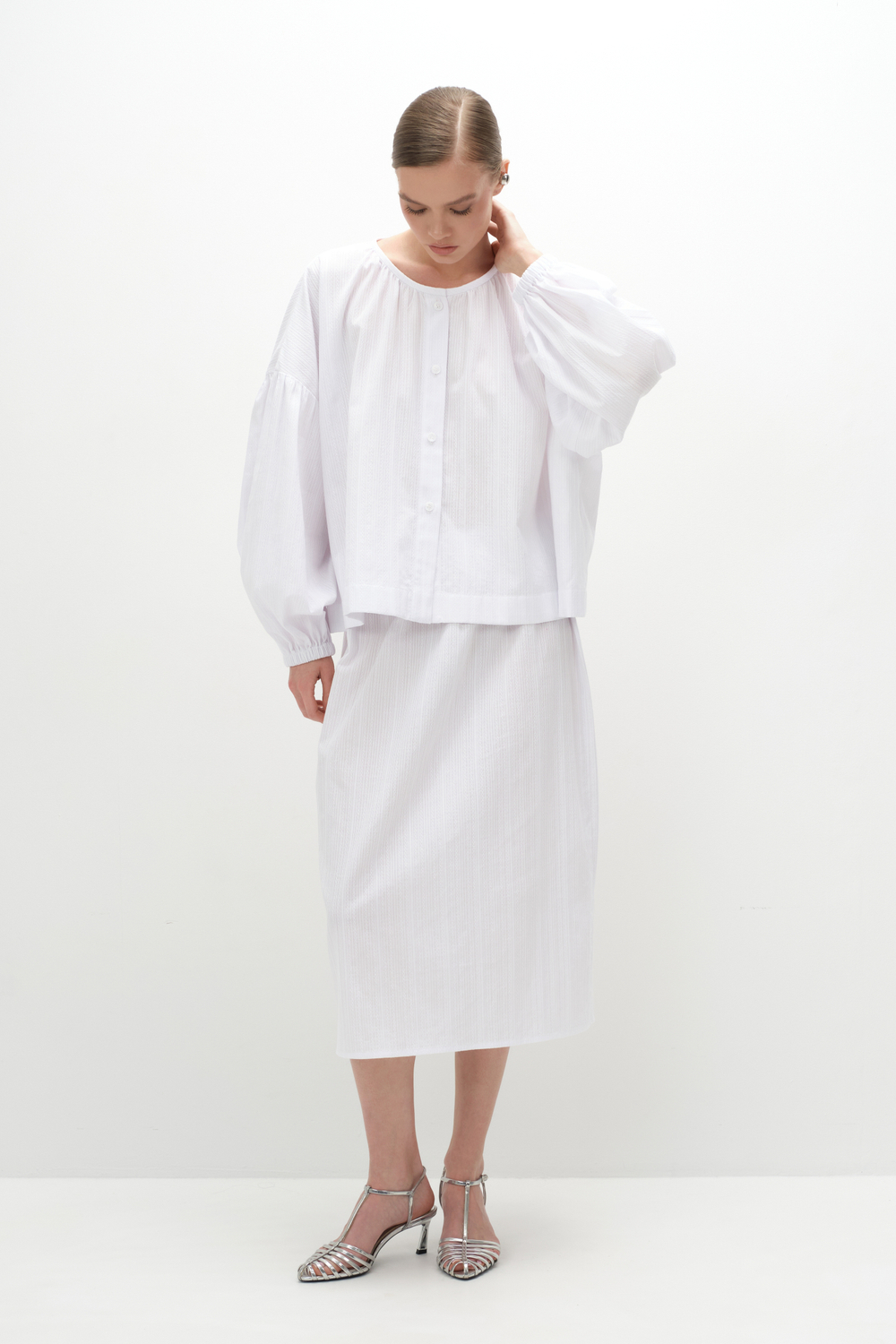 Блуза пышная из фактурного хлопка