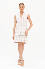 1967 Жилет женский (молочно-розовый)