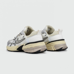 кроссовки Nike V2K Run White / Siliver / Beige