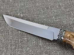 Oxoтничий нож "Атаман", сталь 95Х18, рукоять карельская берёза