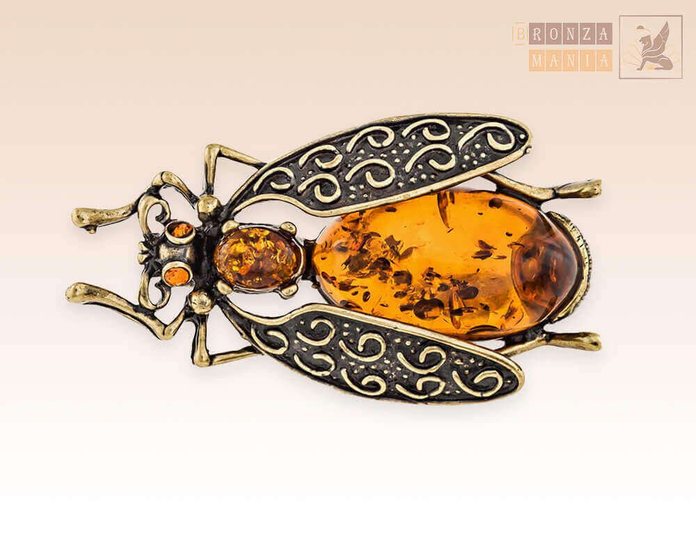 брошь Жук